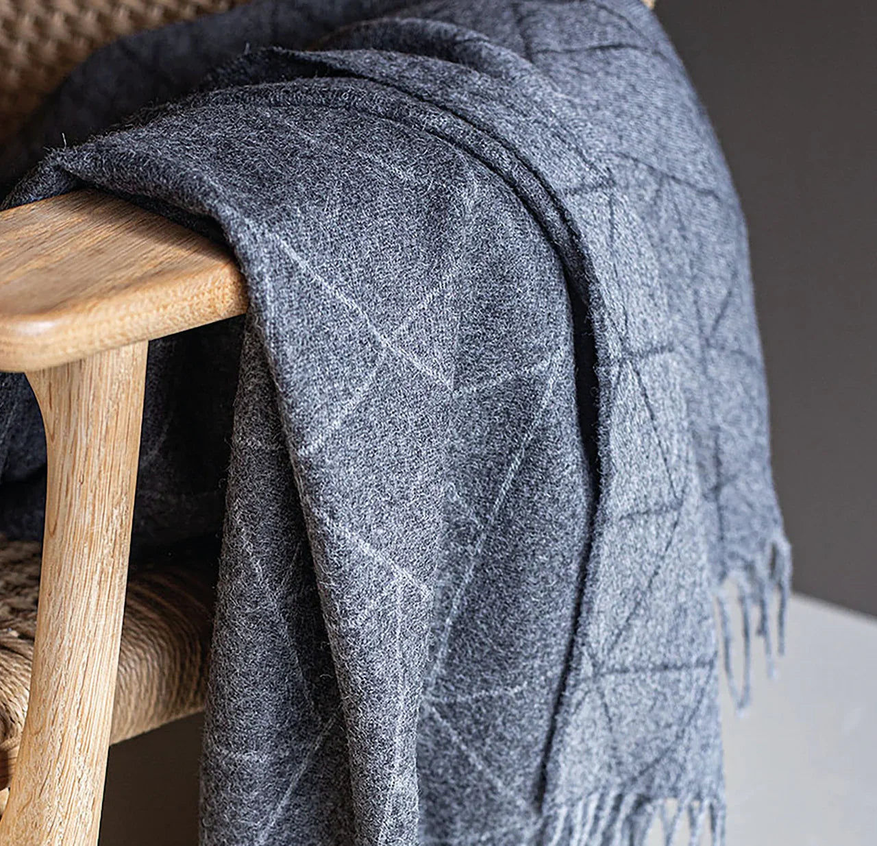 Throws, Cushions & Rugs