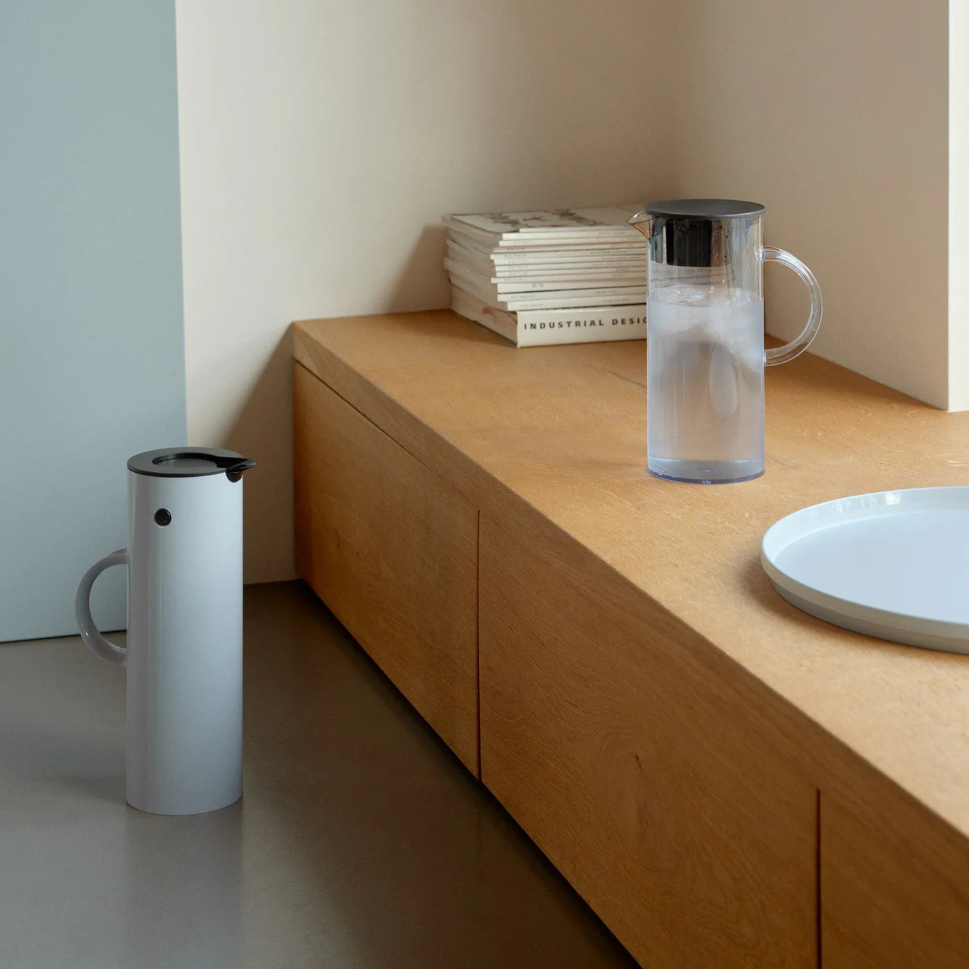 EM Serving Tray