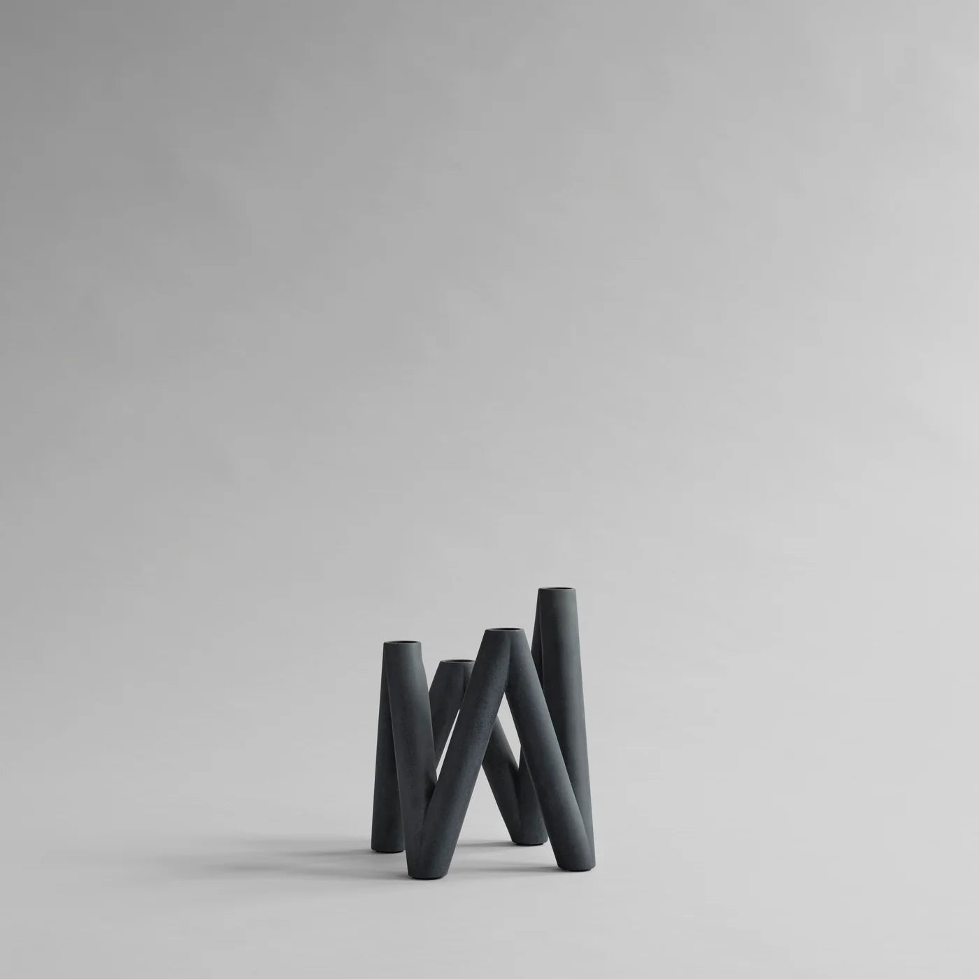 W Candleholder