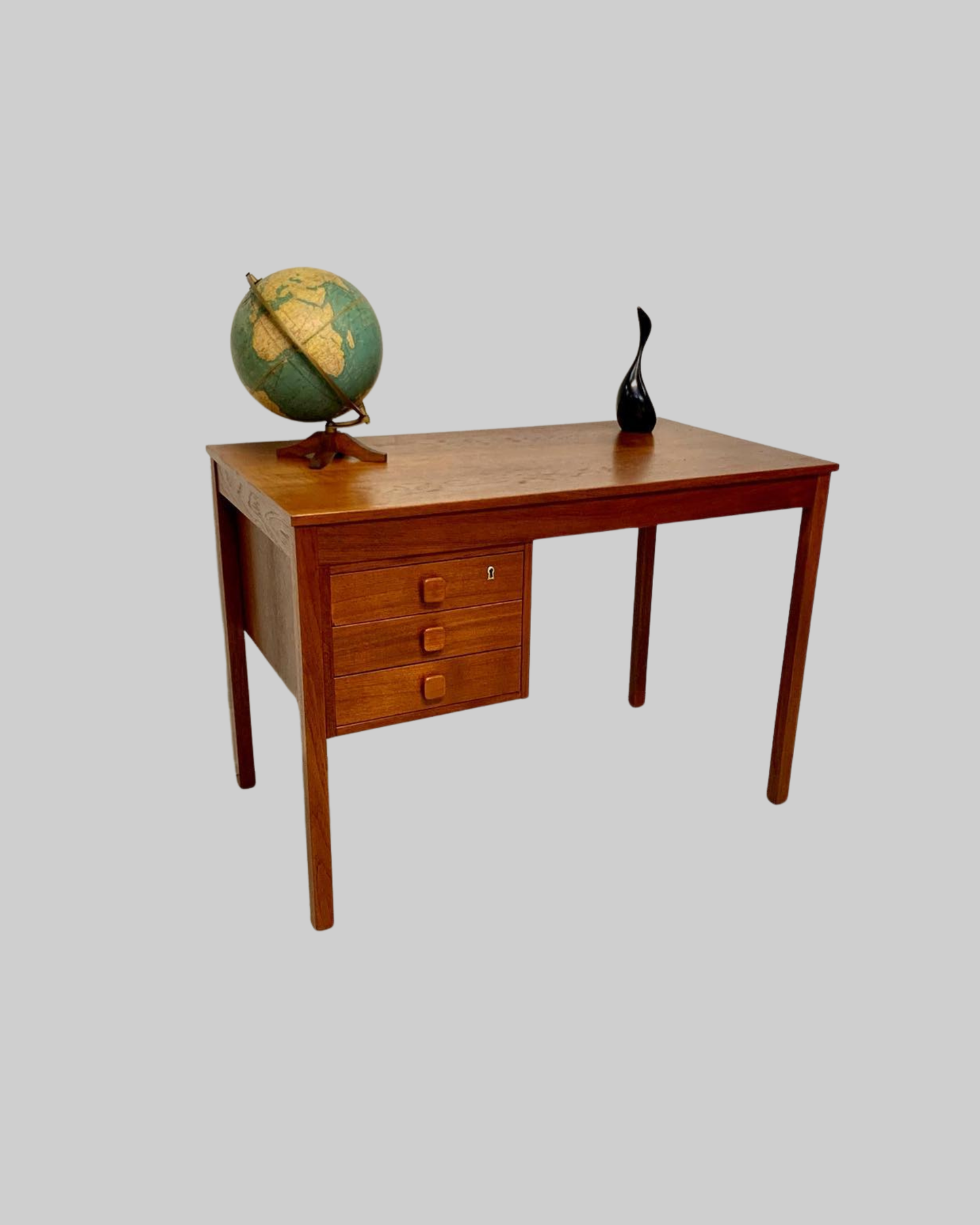 Domino Teak Desk