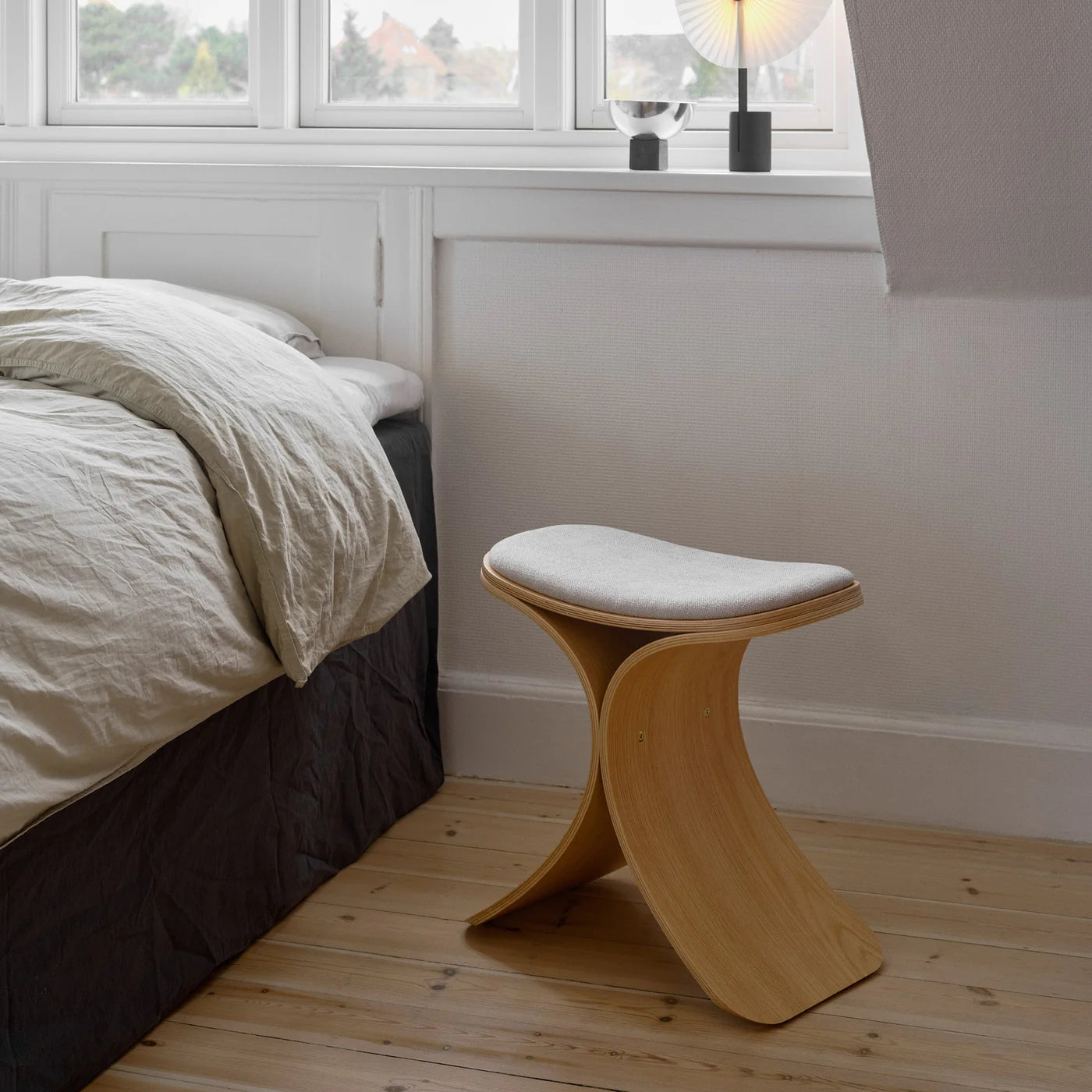 Luno Stool
