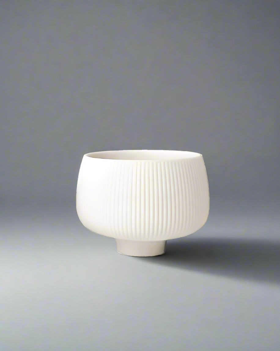 Lilo Porcelain 4.2" Pot