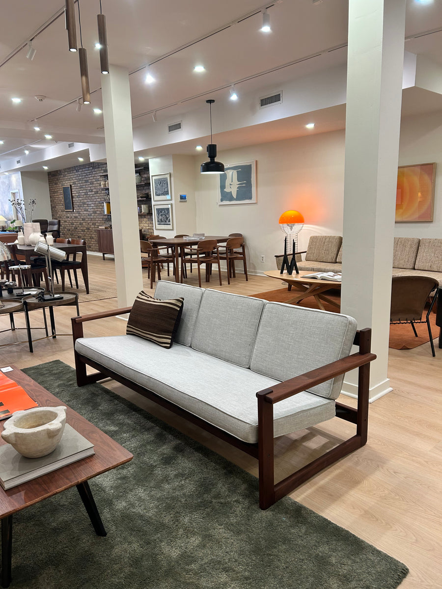 Rio Modern Sling Sofa
