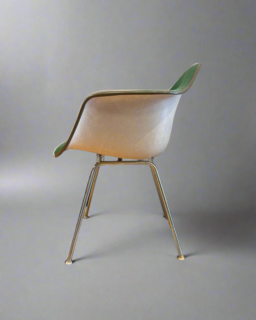 Herman Miller Eames Lounge Chair
