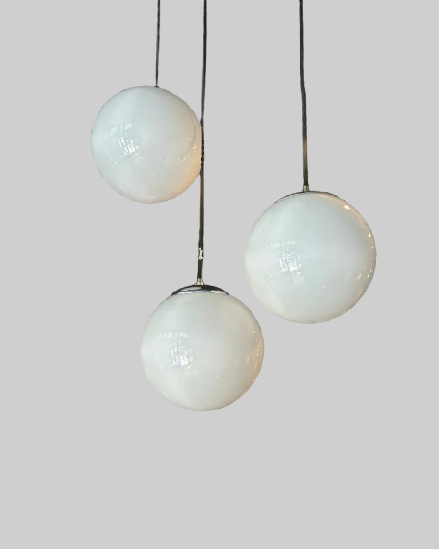 Trio Globes Pendant Lamp