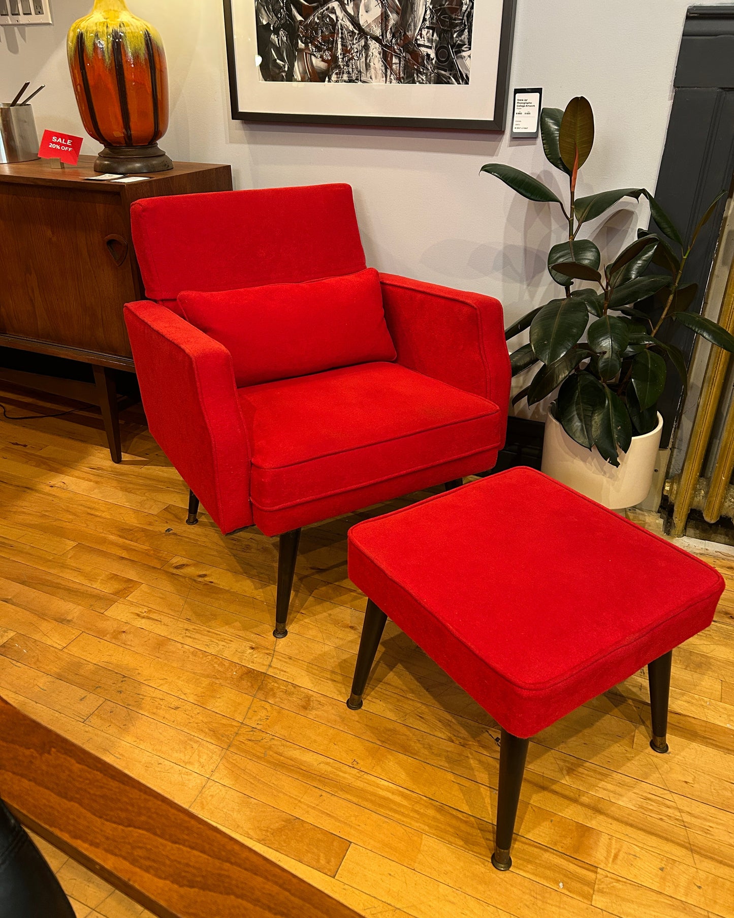 Cortina Lounge Chair & Ottoman