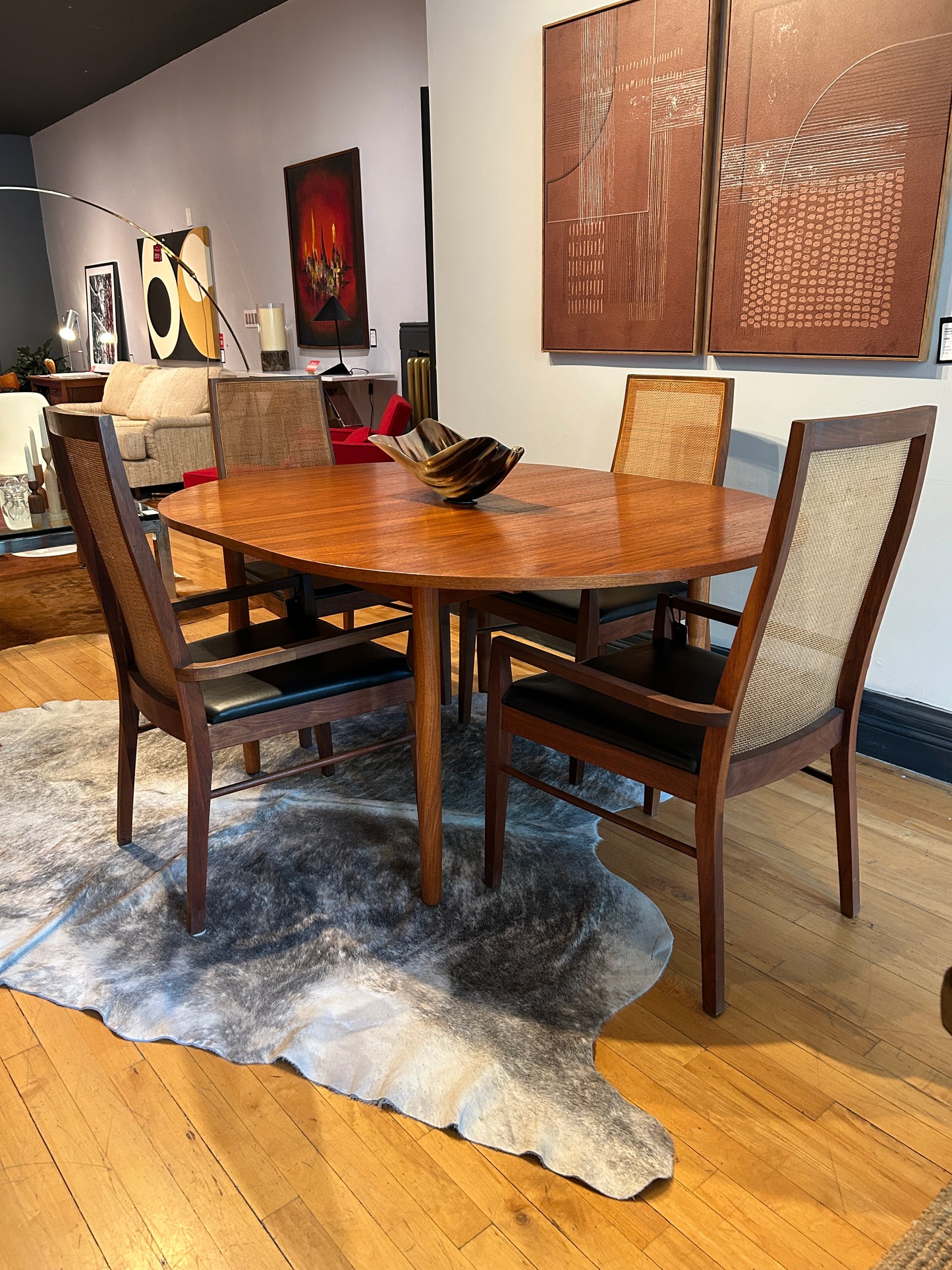 Odense Round Extendable Teak Dining Table
