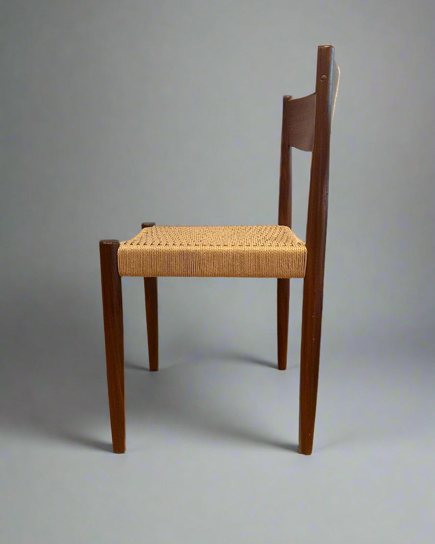 Flot Teak Paper-cord Dining Chair