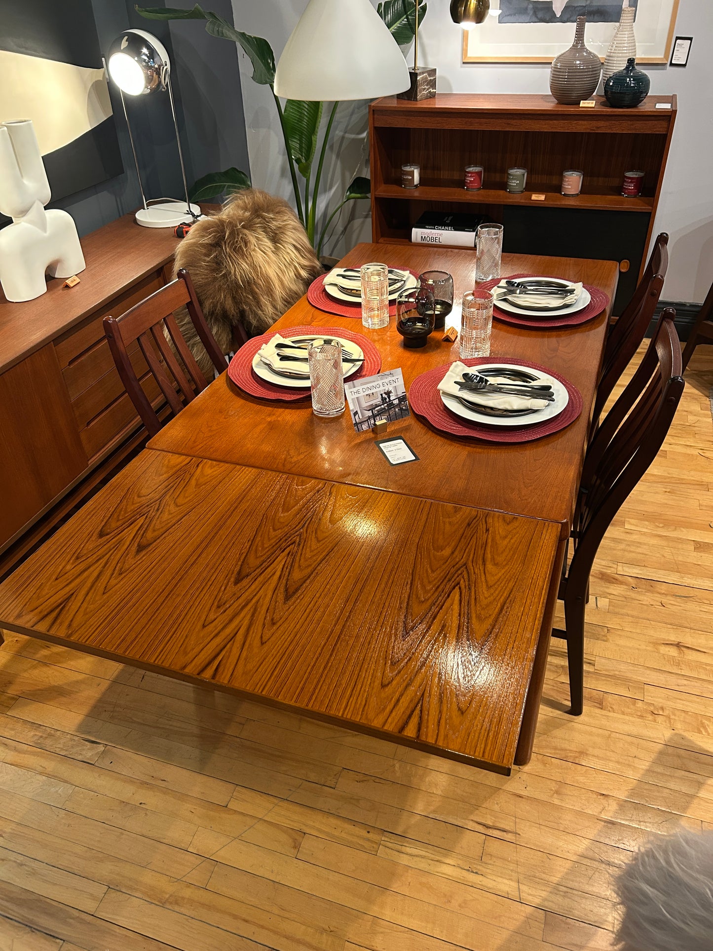 Vejle Extendable Teak Dining Table