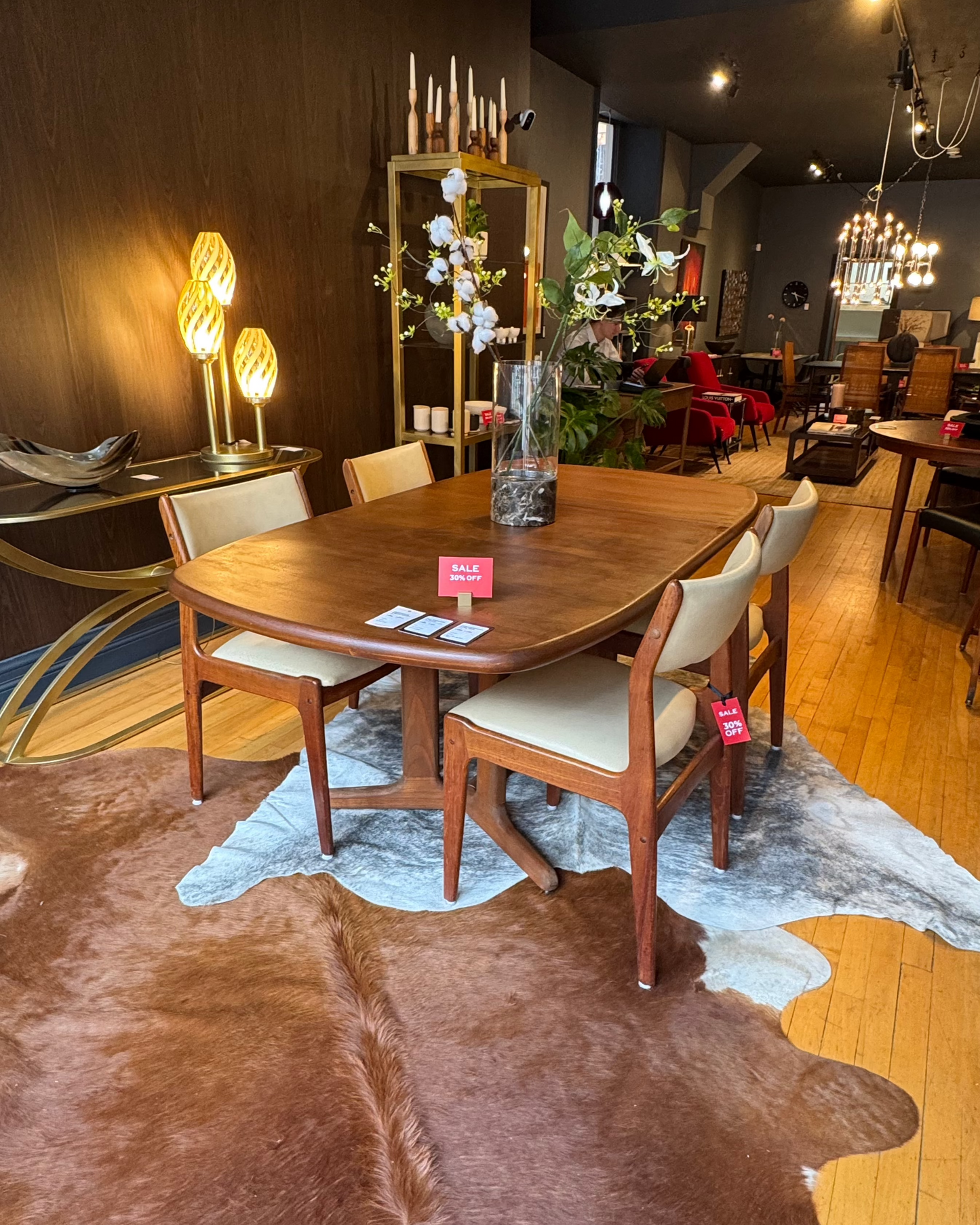 Harald Extendable Dining Table