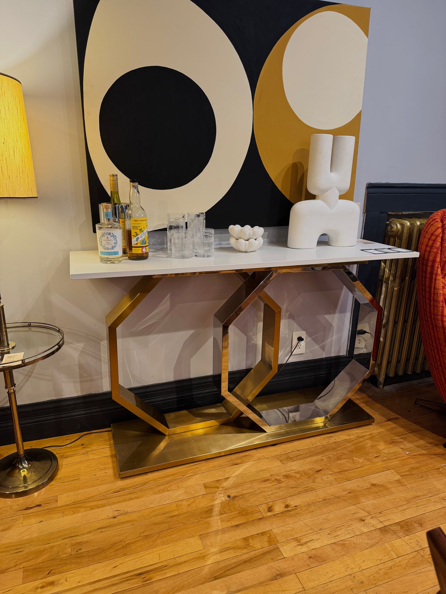 Octa Forma Console