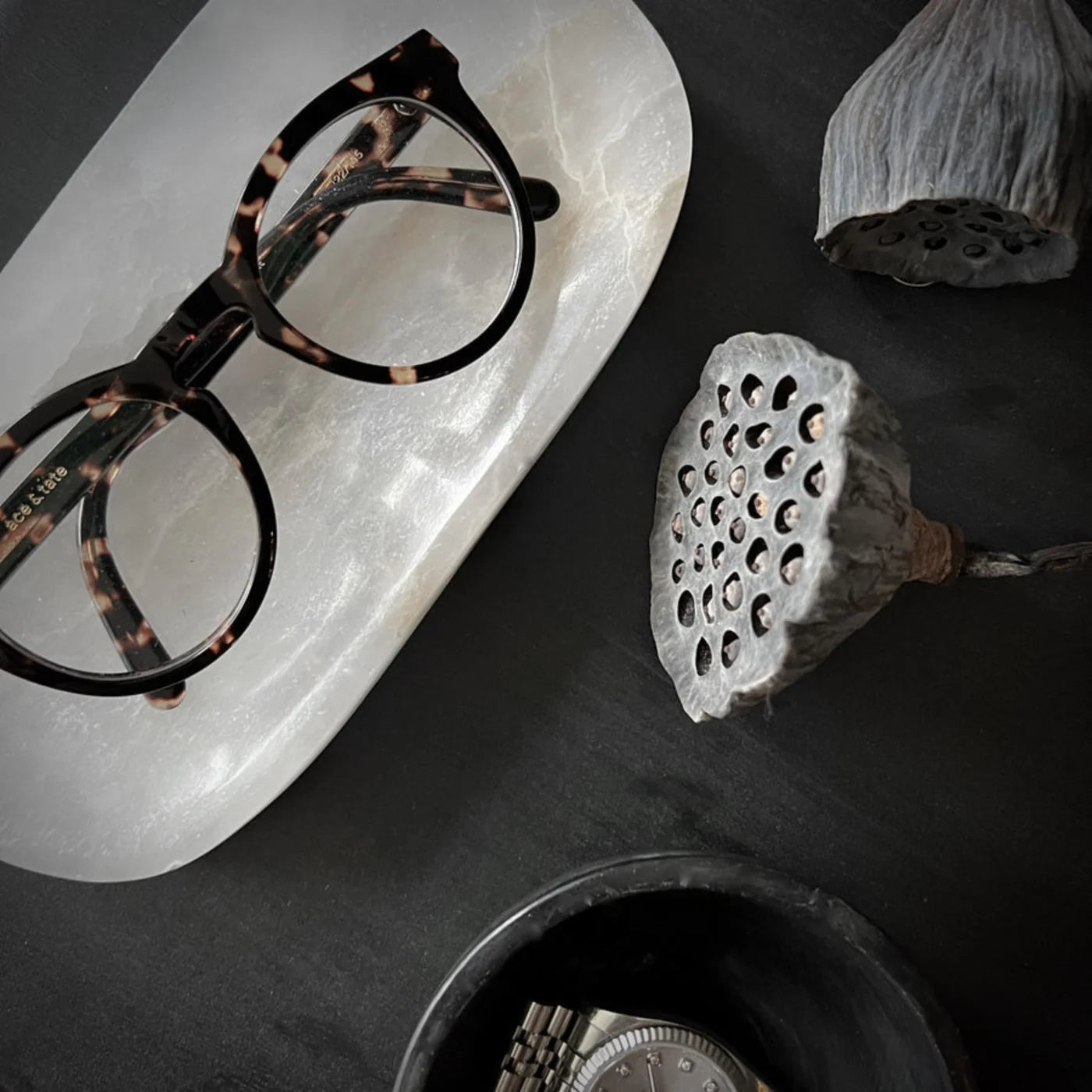 Marblelous Oval Tray alabaster