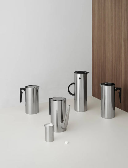 Arne Jacobsen Creamer & Sugar
