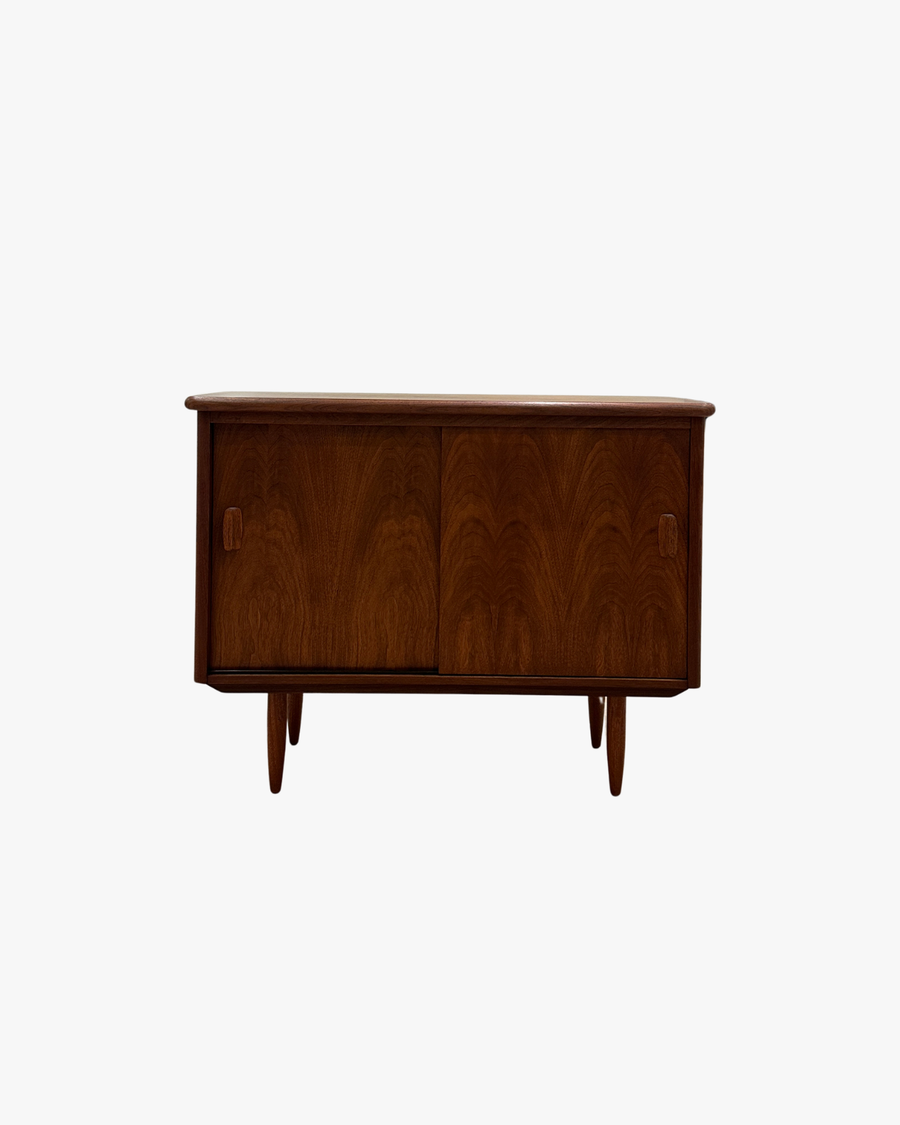 Vaja Sideboard