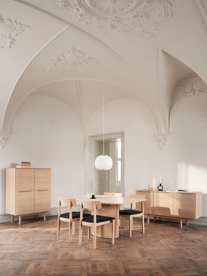 SM 116 Dining Table