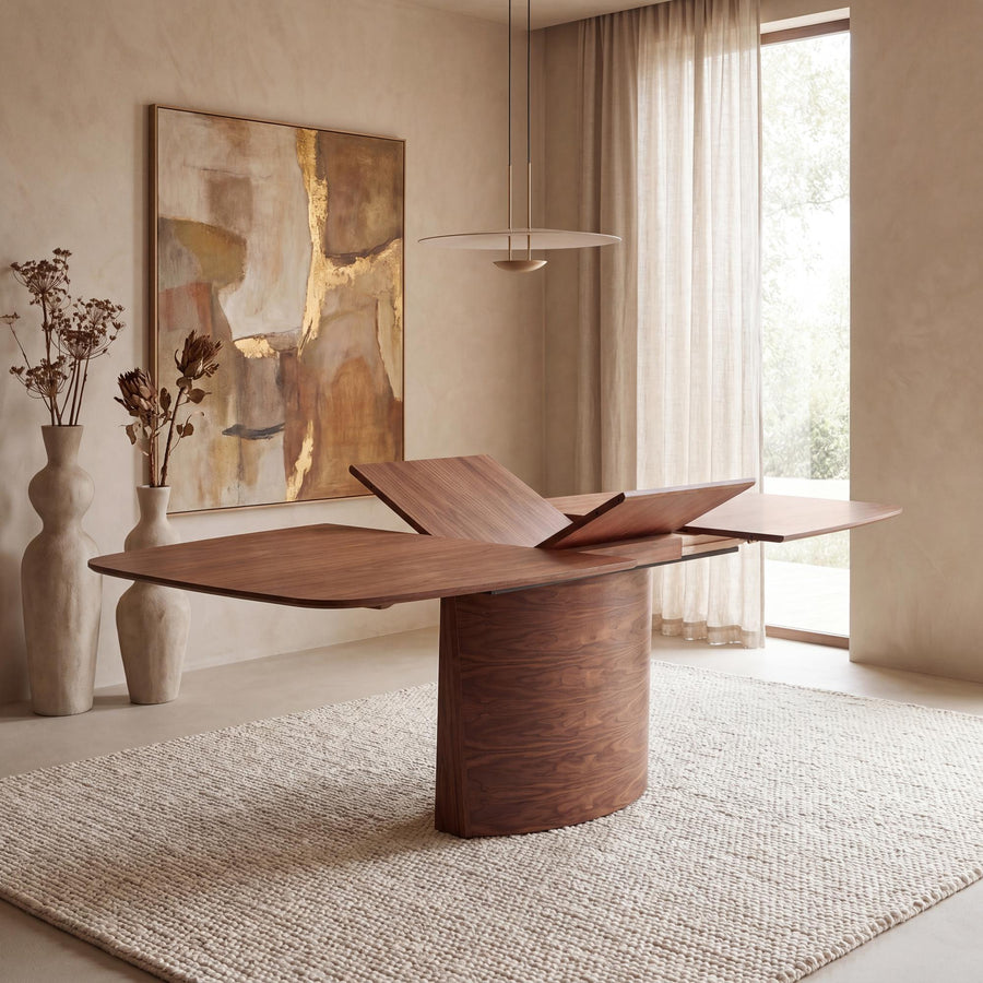 SM 117 Dining Table