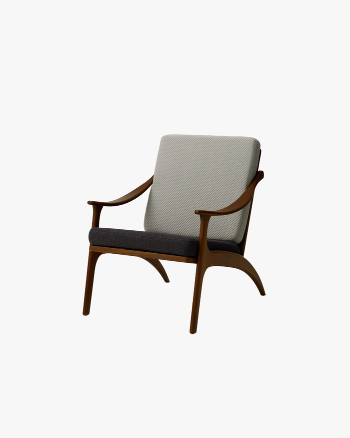 Lean Back Lounge Chair