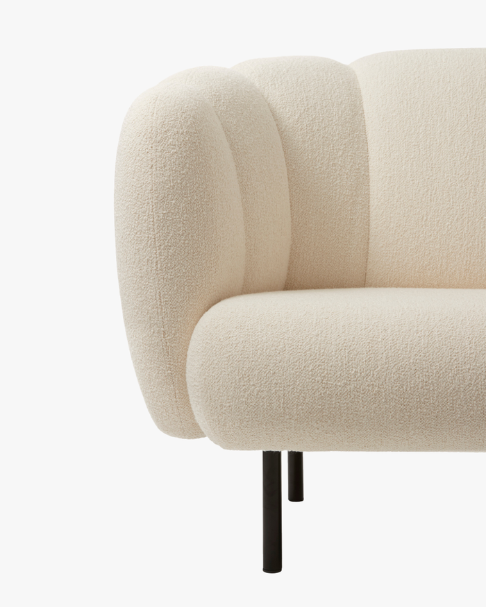 Cape Stitched Lounge Chair