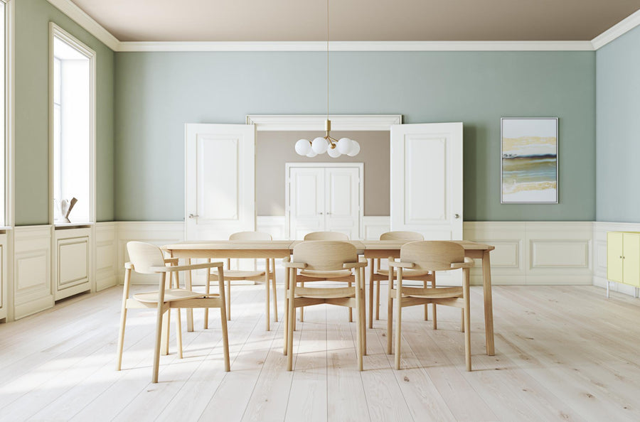 SM 142 Dining Table
