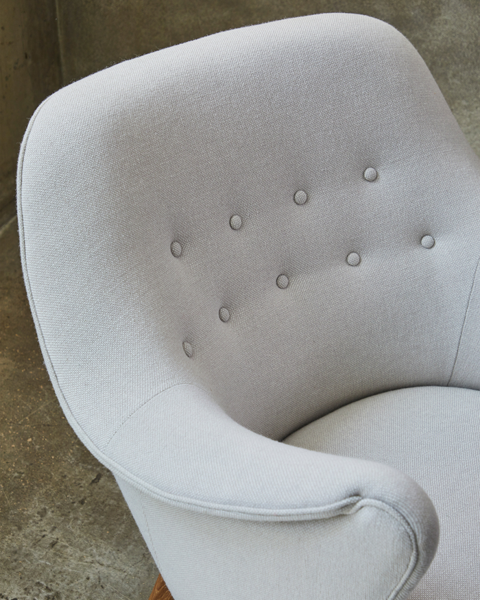 Cocktail Lounge Chair