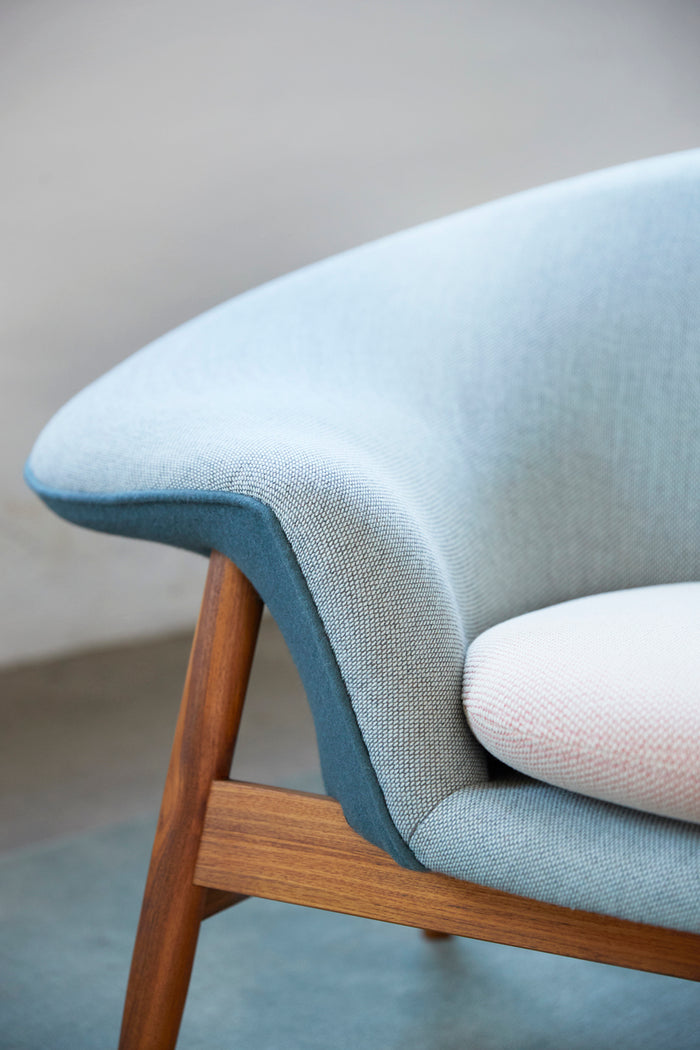 Fried Egg Sofa