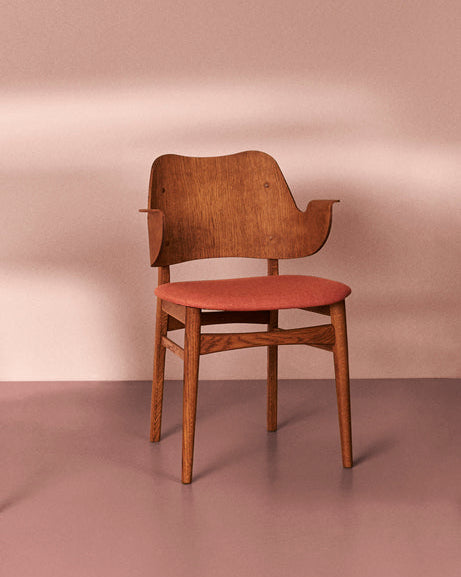 Gesture Dining Chair Pure