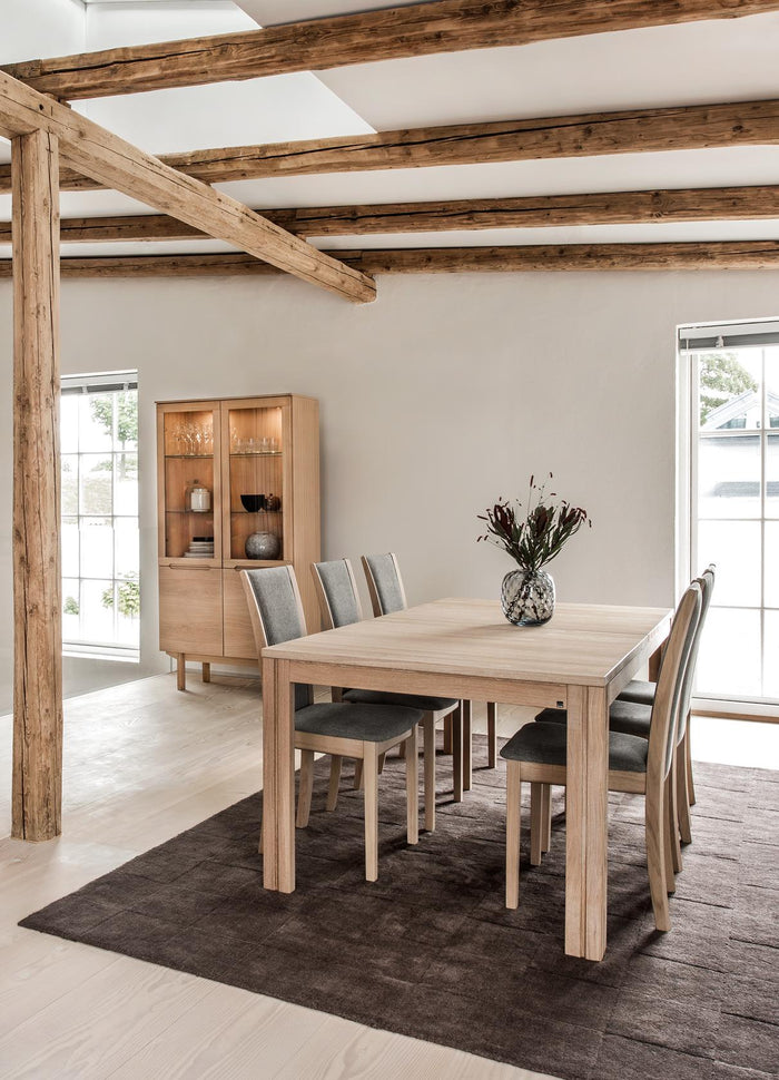 SM 24 Dining Table