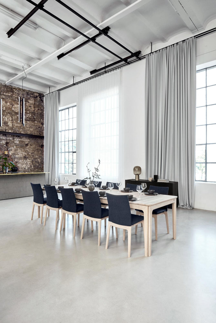 SM 63 Dining Chair