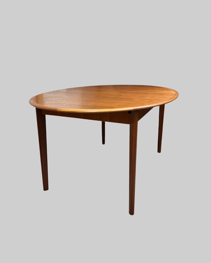 Trioh Extendable Teak Dining Table