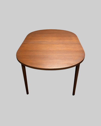 Troeds Extendable Oval Teak Dining Table