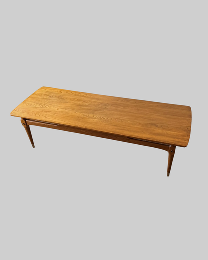 Chelsey Coffee Table