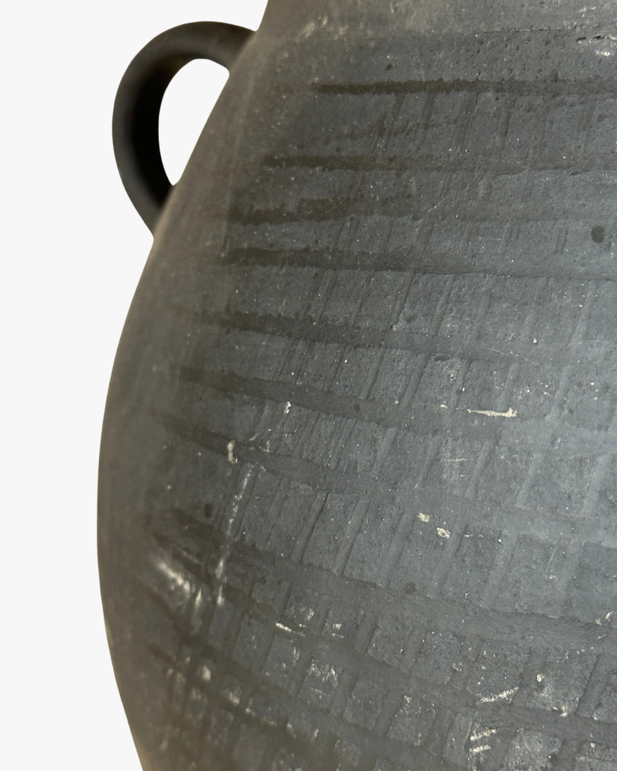 Charcoal Loop Handle Pot