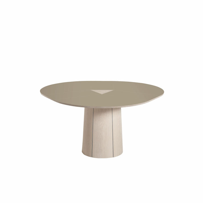 SM 33 Round Dining Table