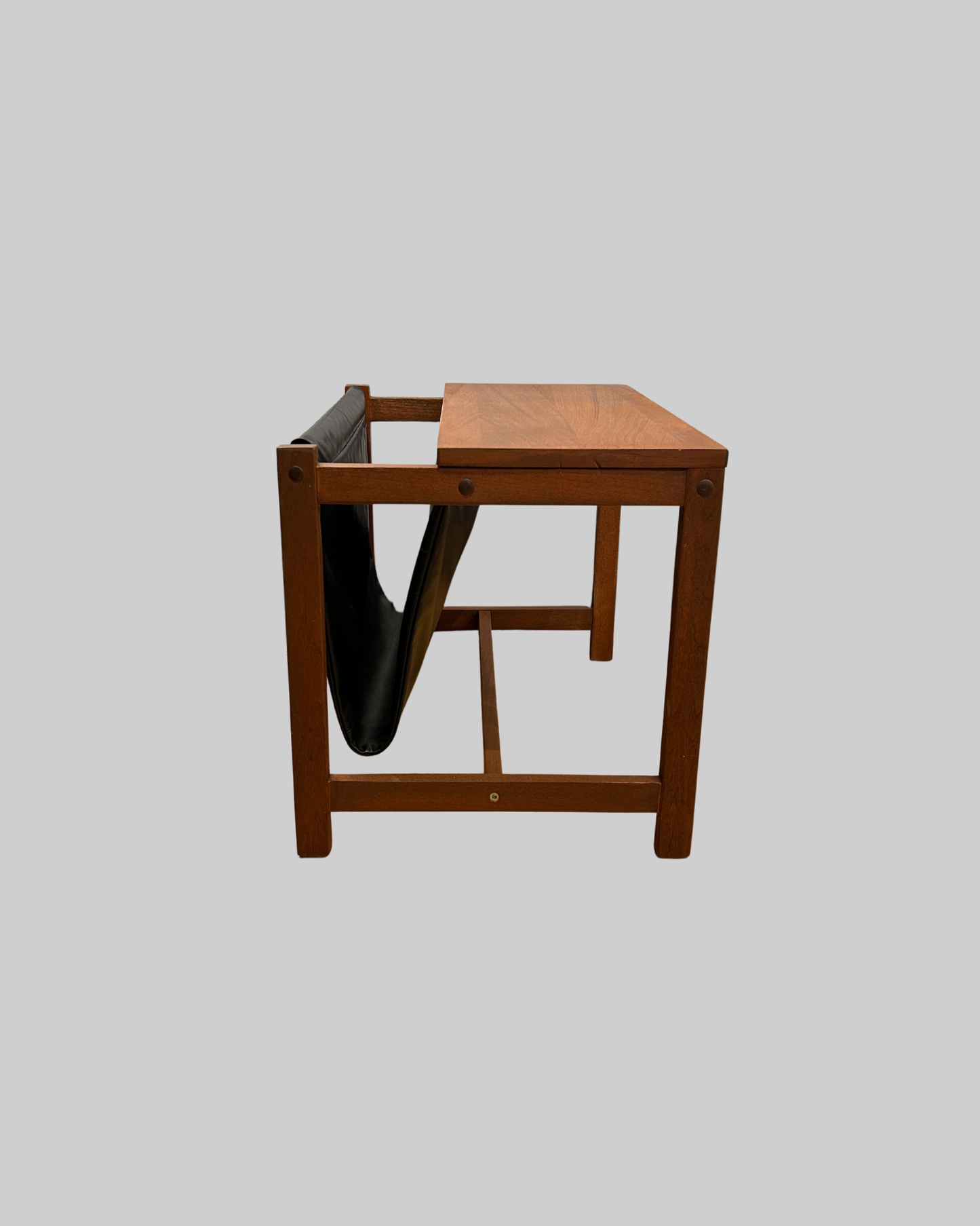 Magazine Sling Side Table