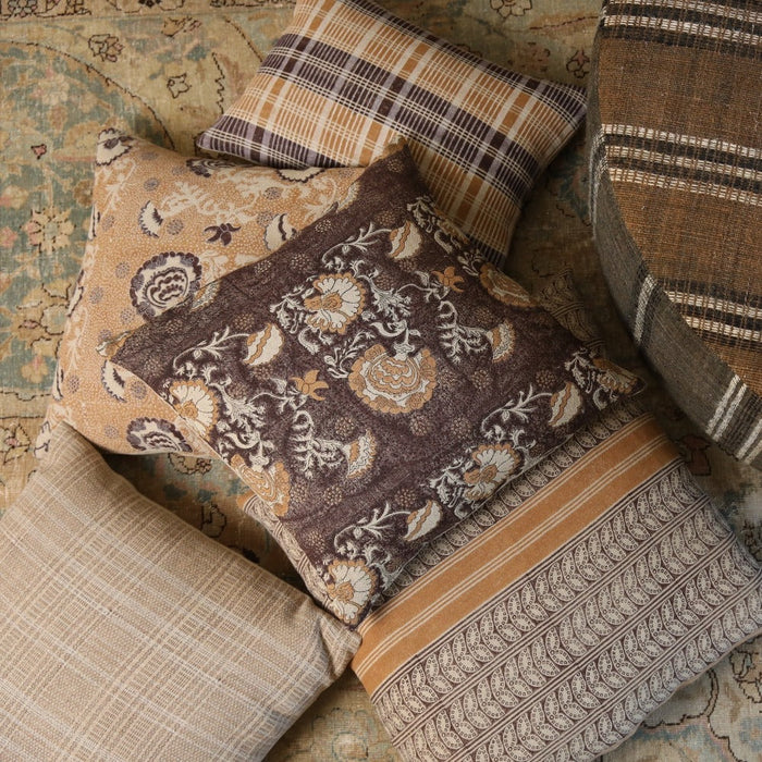 Majhi Coco Pillow -