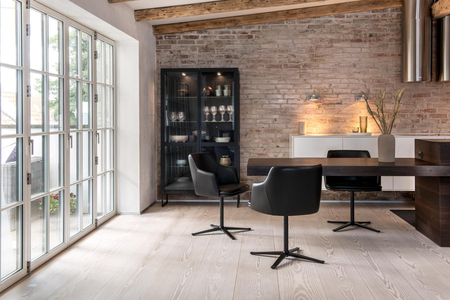 SM 55 Swivel Chair