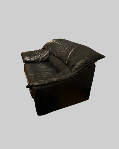 Frontier Leather Loveseat Sofa