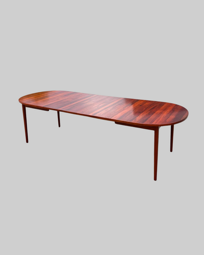 Lemvig  Extendable Rosewood Dining Table