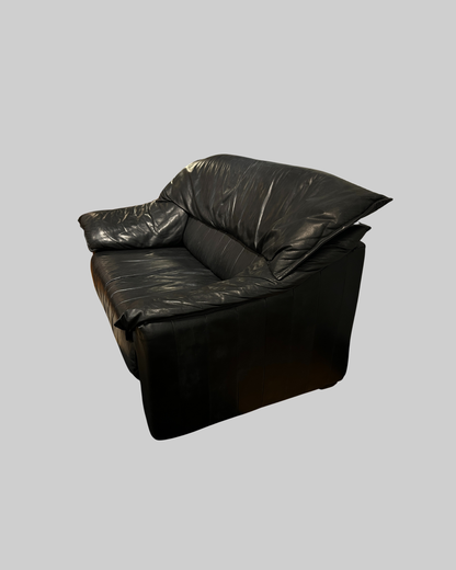 Frontier Leather Loveseat Sofa