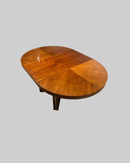 Mégantic Extendable Round Dining Table