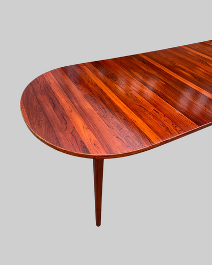 Lemvig  Extendable Rosewood Dining Table