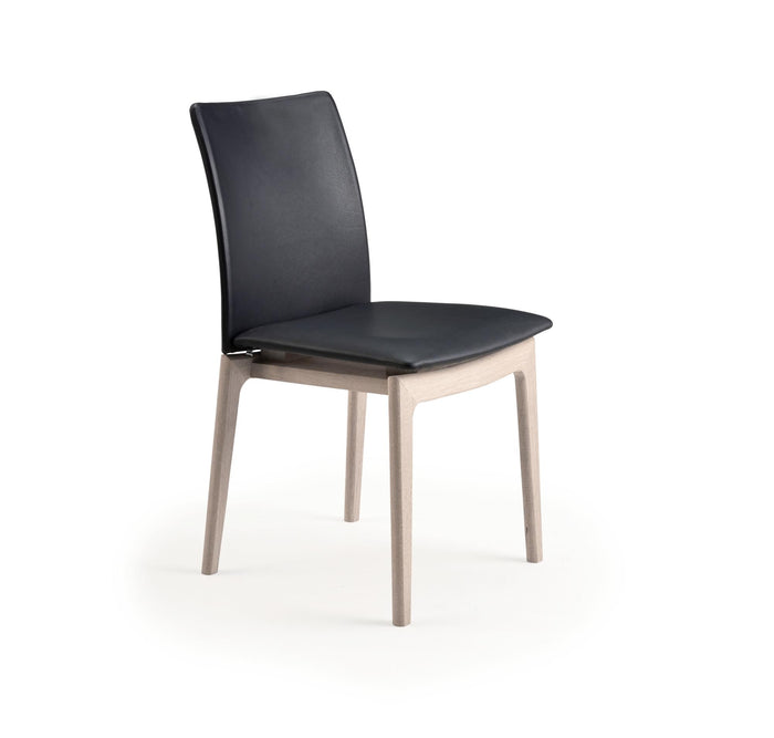 SM 63 Dining Chair
