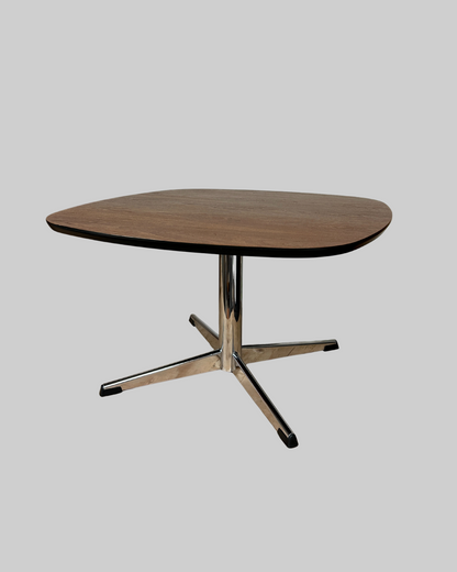 Tolle Ocasional Coffee Table