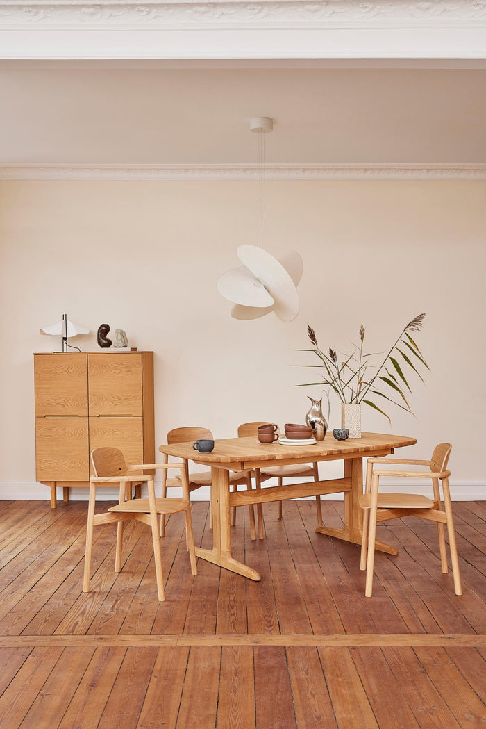 SM 842 Stackable Chair