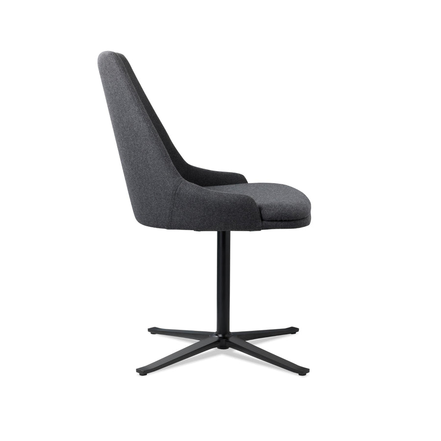 SM 815 Chair