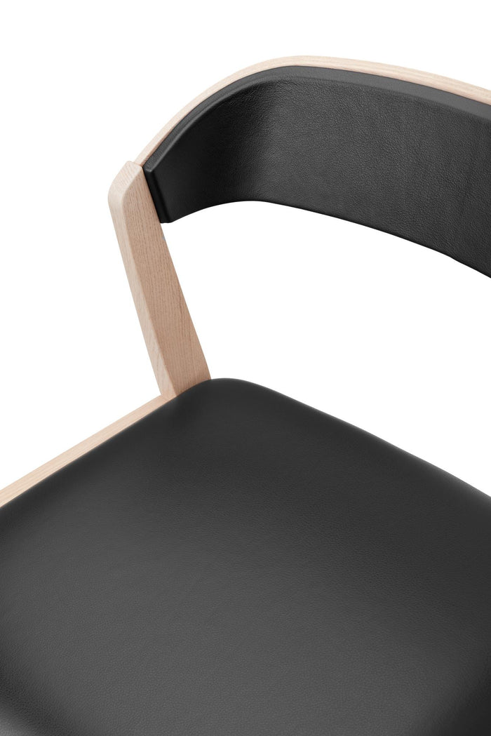 SM 826 Dining Chair