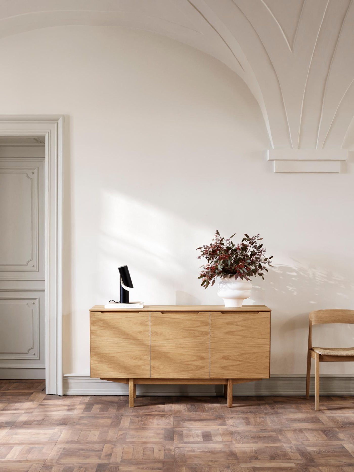 SM 304 Sideboard