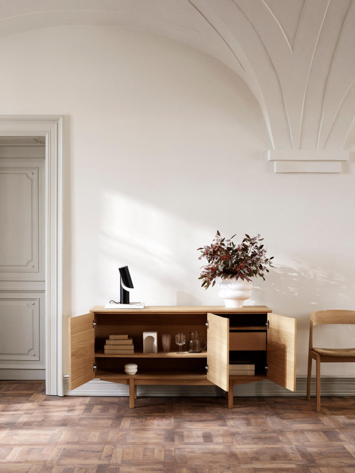 SM 304 Sideboard
