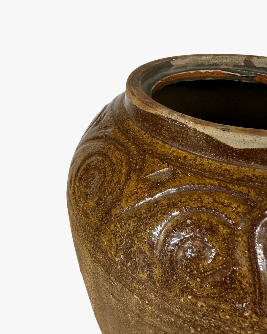 Nora Swirl Wave Vase