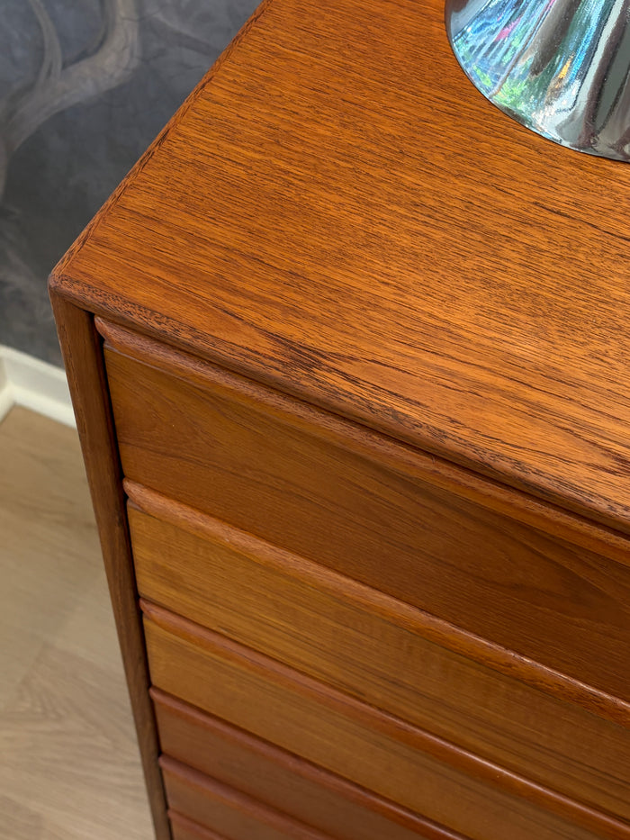 The Rossland Dresser